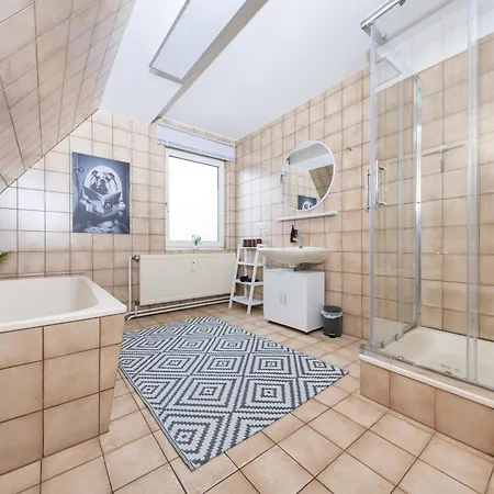 Apartmenthaus דירה